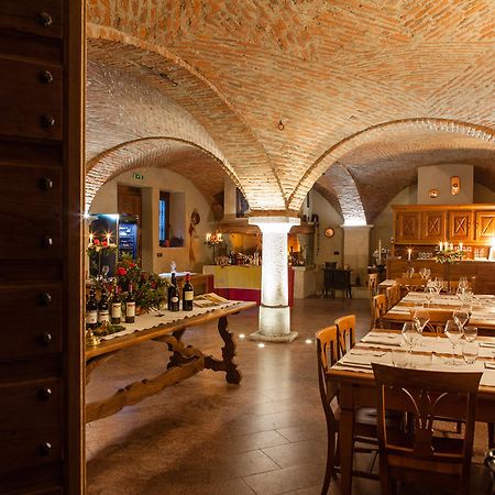 A' La Table Du Sommelier Chambres D Hotes & Restaurant Saint-Vincent Exterior photo