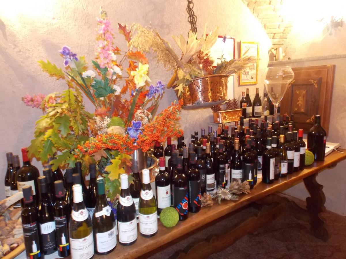 A' La Table Du Sommelier Chambres D Hotes & Restaurant Saint-Vincent Exterior photo